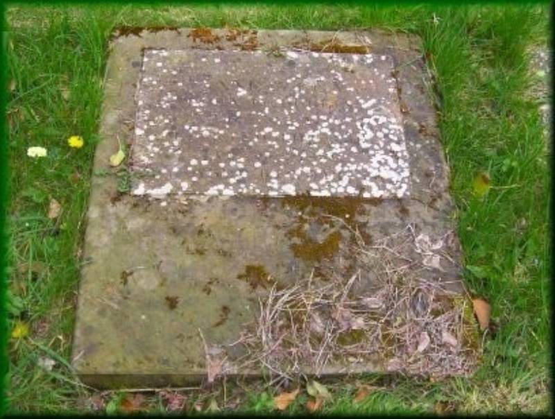 Anne Zula [nee Linfoot], born in Dublin, August 31st 1794,
departed this life Jany 26th 1858 aged 63 years.